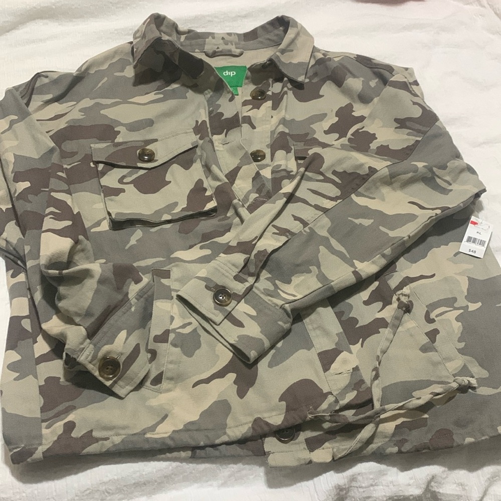 dip camo jacket
